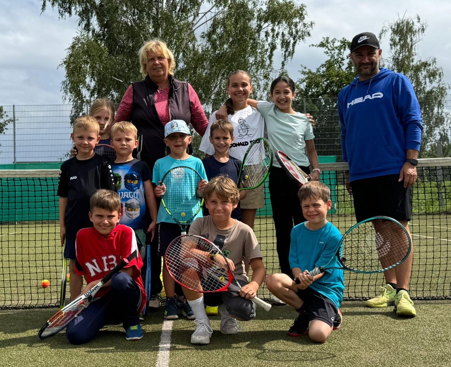 Kinder Tennis-Sommercamp 2025